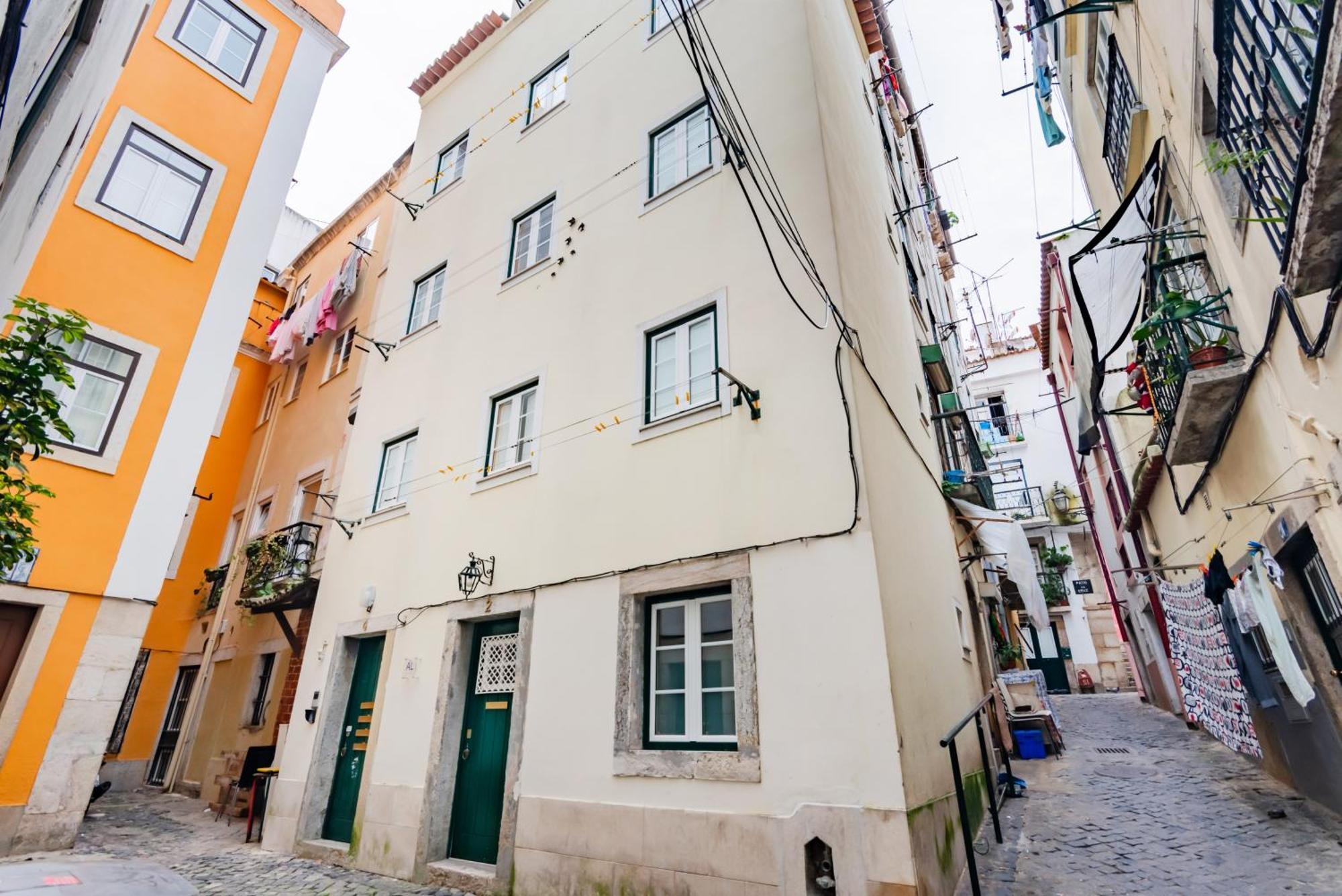 Alfama Gale Studio Lisbon Luaran gambar